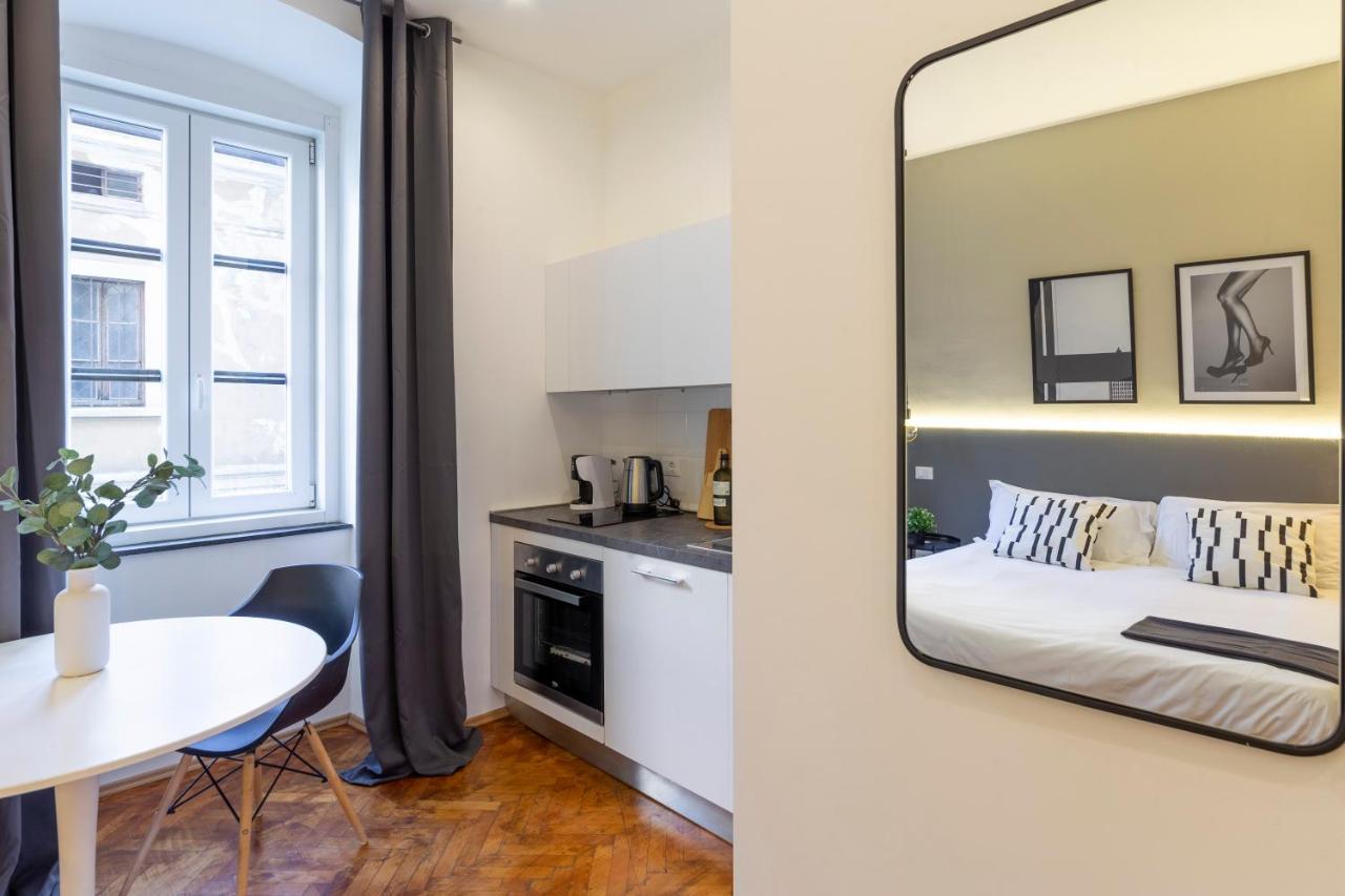 Amazing Studio In The City Center + Wifi Trieste Eksteriør bilde